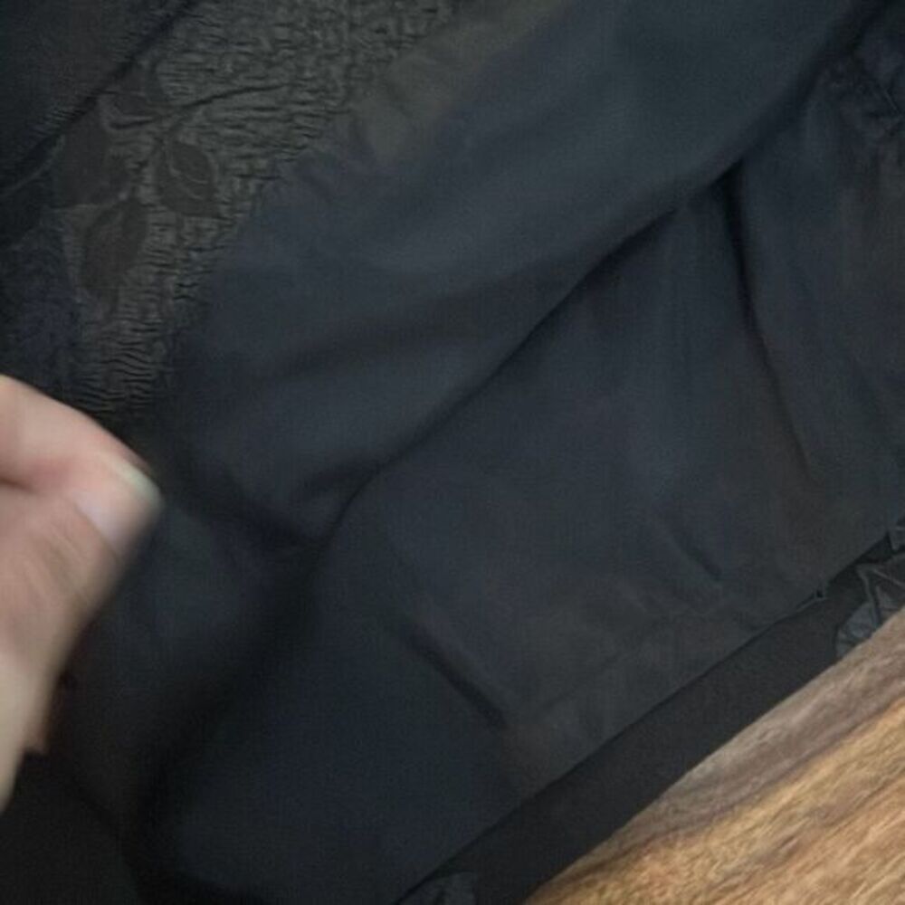Talbots Womens Black Rose Textured Petite Blazer Size 8 Pencil Skirt Size 10 - Picture 9 of 12